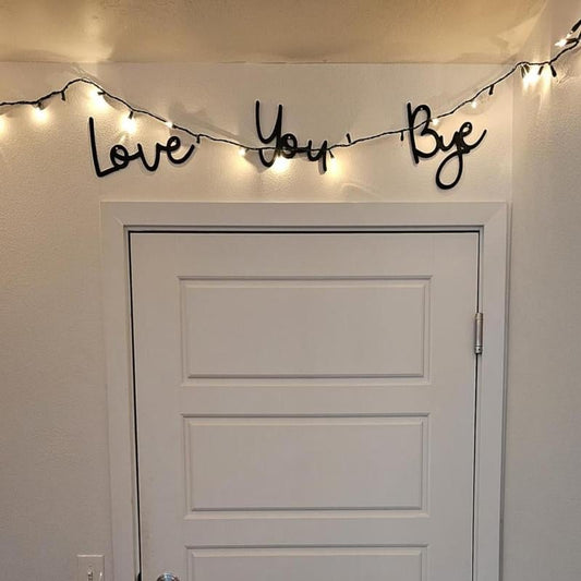 💝Valentine’s Day Gift Idea 49% OFF🎁Wooden Wall Hanging Sign Decoration - No Wall Damage