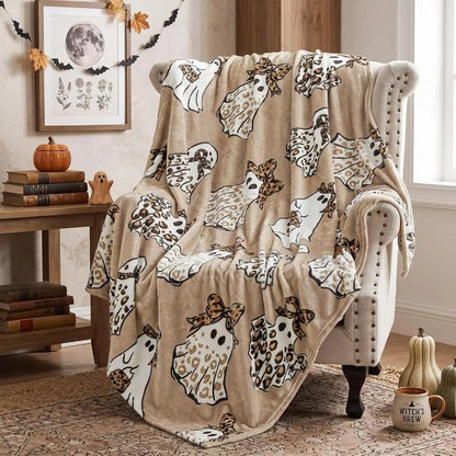 Halloween Ghost Print Cozy Throw Blanket